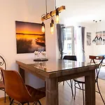 Ad Fontes Mit Bergblick & Sauna Apartman