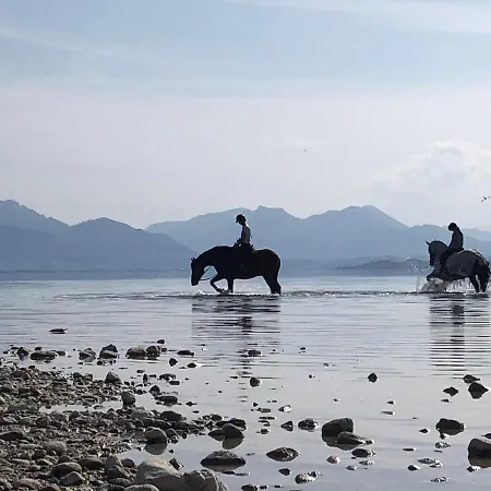 Ad Fontes - 80qm Mit 3 Zi&sauna&2 Bädern Am Chiemsee!